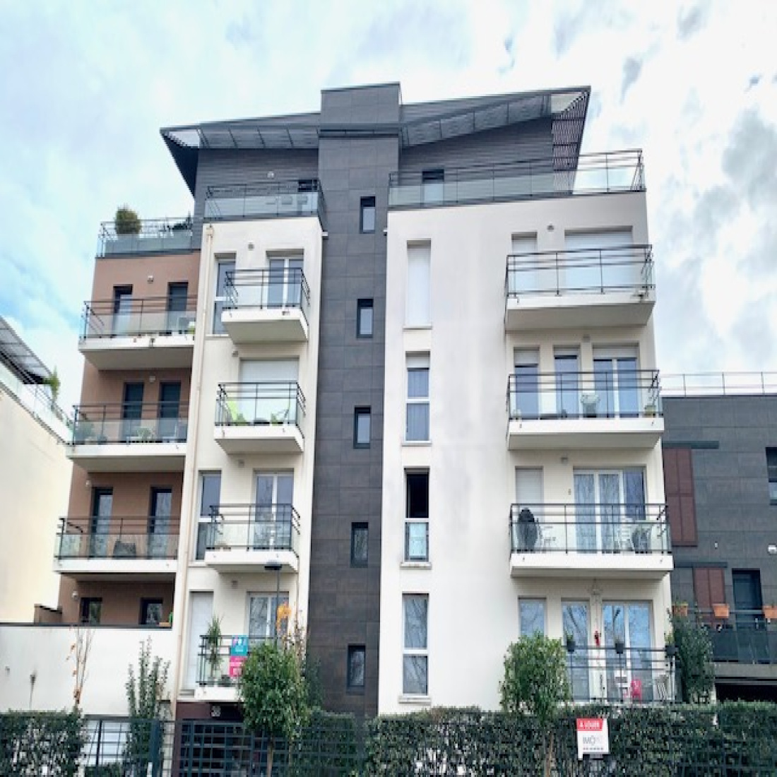 location-lognes